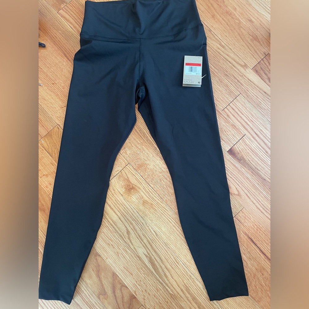 Nike womens Black Leggings dri fit large